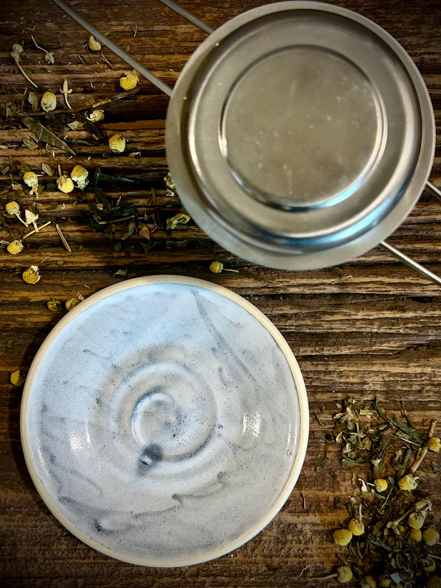 Loose Leaf Tea Infuser & Handmade Ceramic Drip Plate SET | Stainless Steel Steeper | Linen Gray Stoneware Rest | Tea Brewing Accessories
