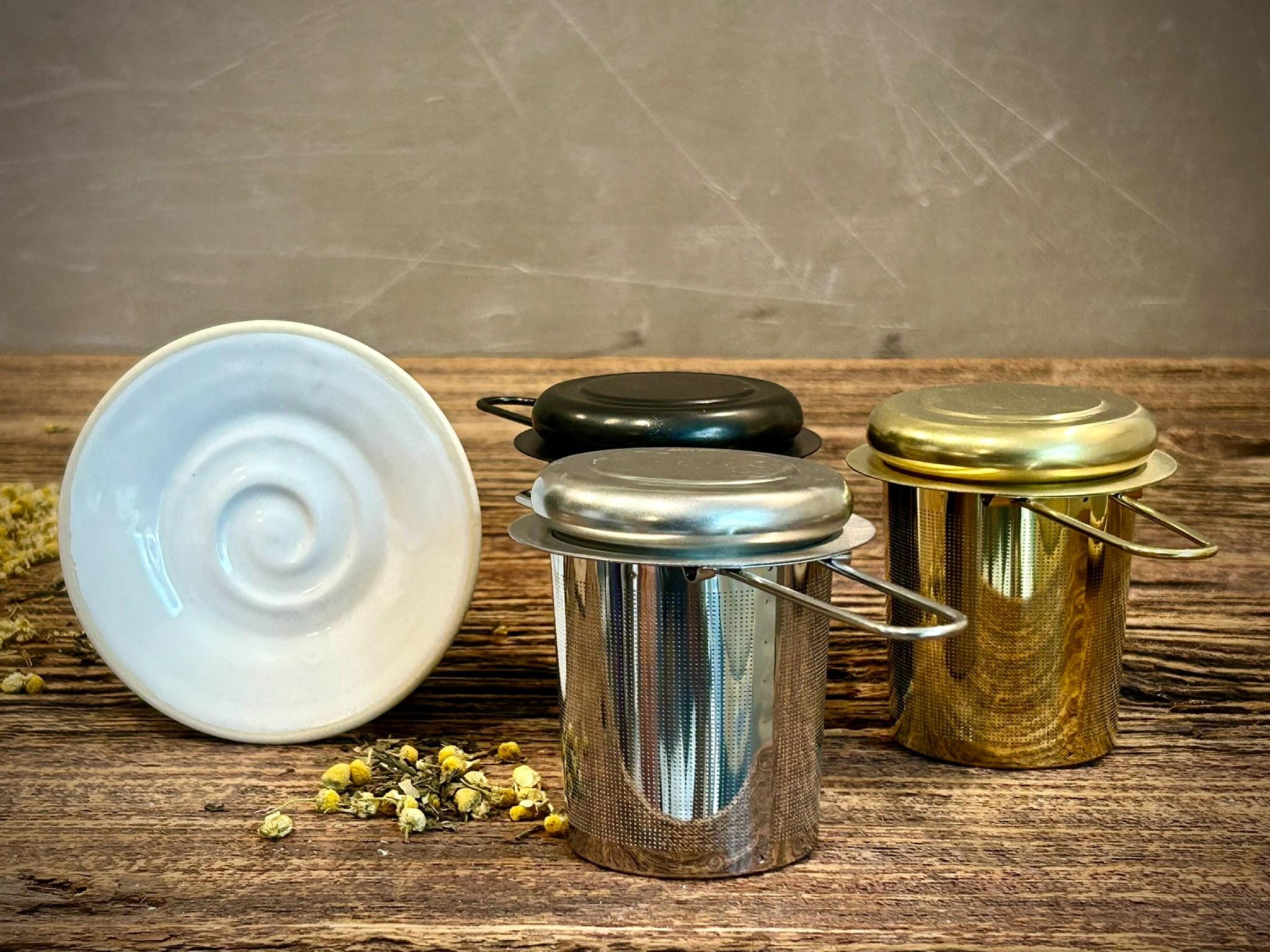 Loose Leaf Tea Infuser & Handmade Ceramic Drip Plate SET | Stainless Steel Steeper | White Dove Stoneware Rest | Tea Brewing Accessories