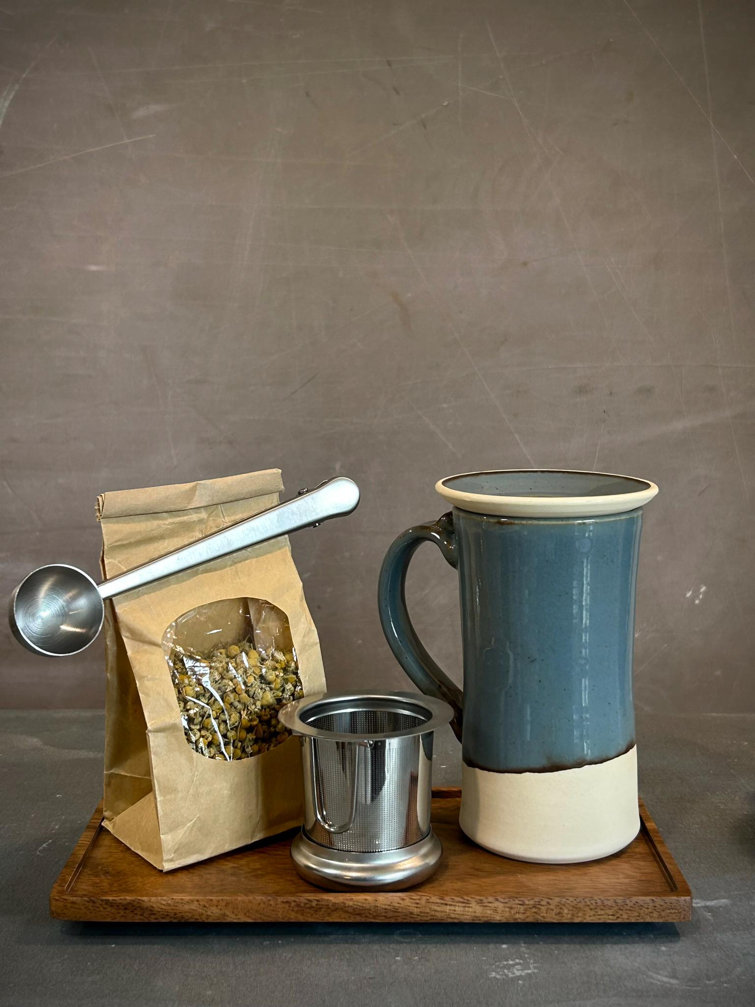 Handmade Loose Leaf Tea Gift Set | Ceramic Tall Mug with Lid, Stainless Steel Infuser, Tea Scoop & Acacia Tray | Riverdrift | Gift Basket