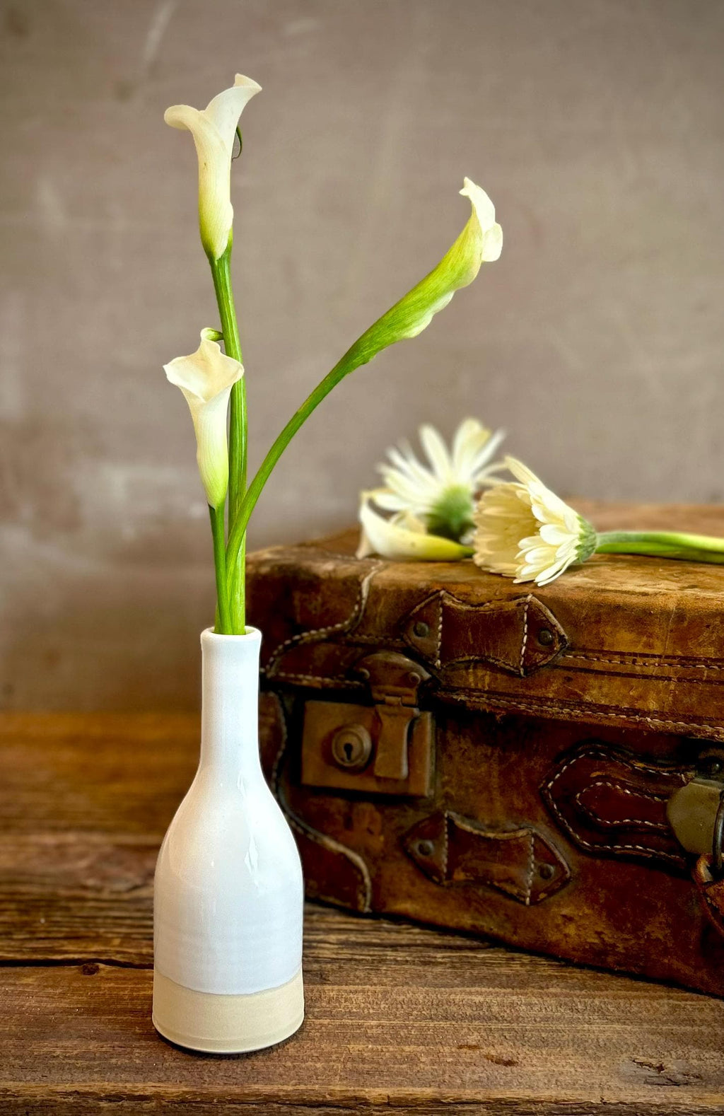 White Dove Bud Vase | Handmade Ceramic | Wheel-Thrown Stoneware Flower Vase | 8" Mini Pottery Vase| Modern Farmhouse Decor
