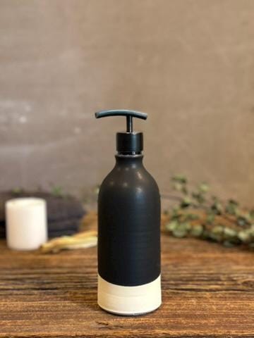 Handmade Ceramic Classic Soap Dispenser | Blackstone Stoneware Soap Pump | Refillable Bathroom & Kitchen Pump | Modern Farmhouse Decor