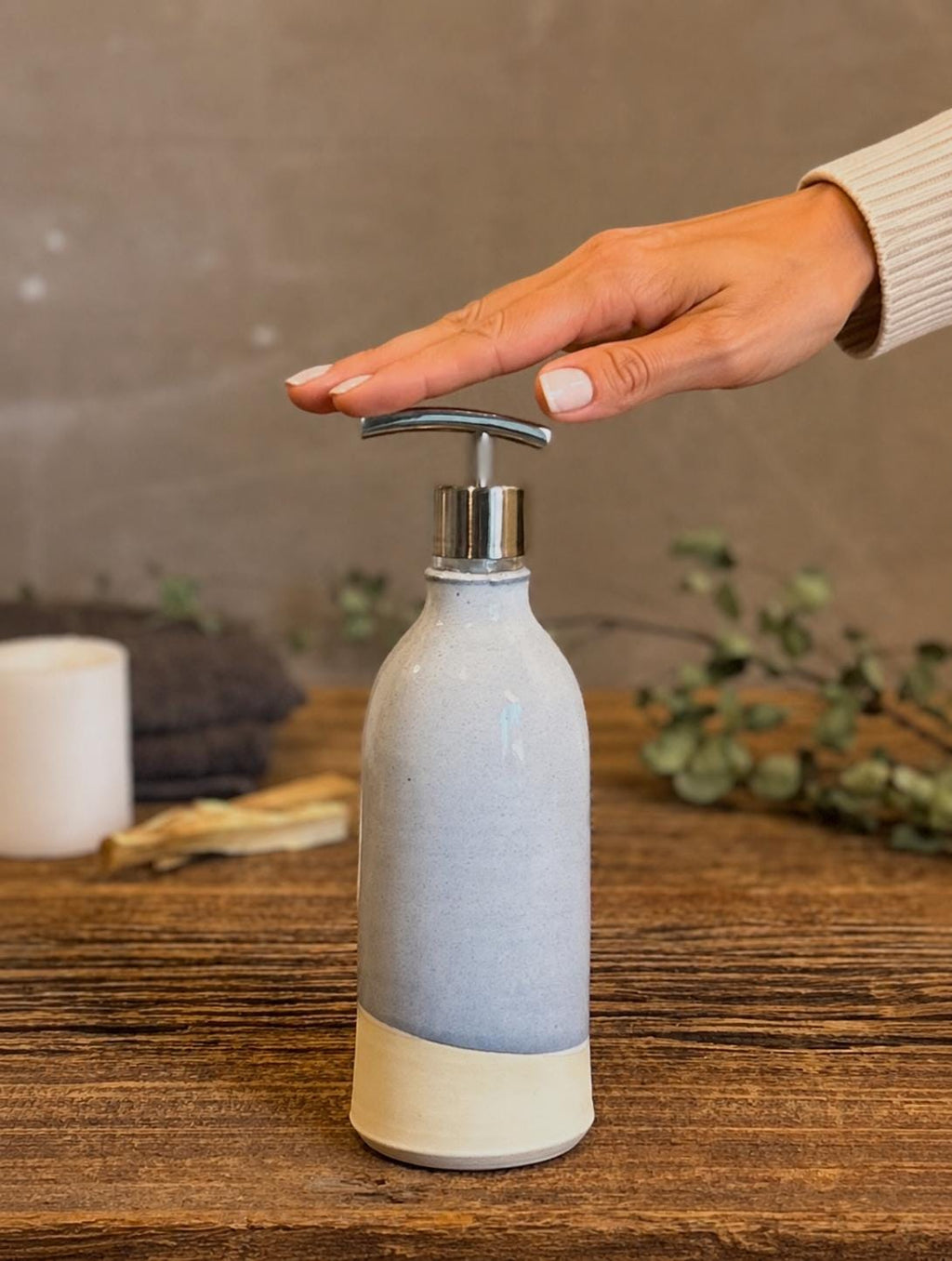 Handmade Ceramic Classic Soap Dispenser | Linen Gray Stoneware Soap Pump | Refillable Bathroom & Kitchen Pump | Modern Farmhouse Decor