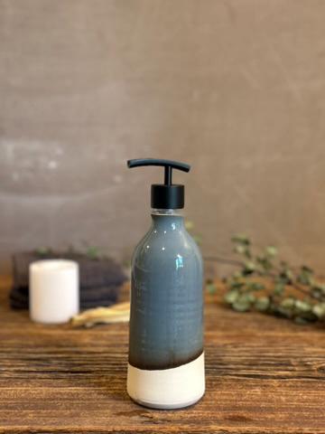 Handmade Ceramic Classic Soap Dispenser | Riverdrift Stoneware Soap Pump | Refillable Bathroom & Kitchen Pump | Modern Farmhouse Decor