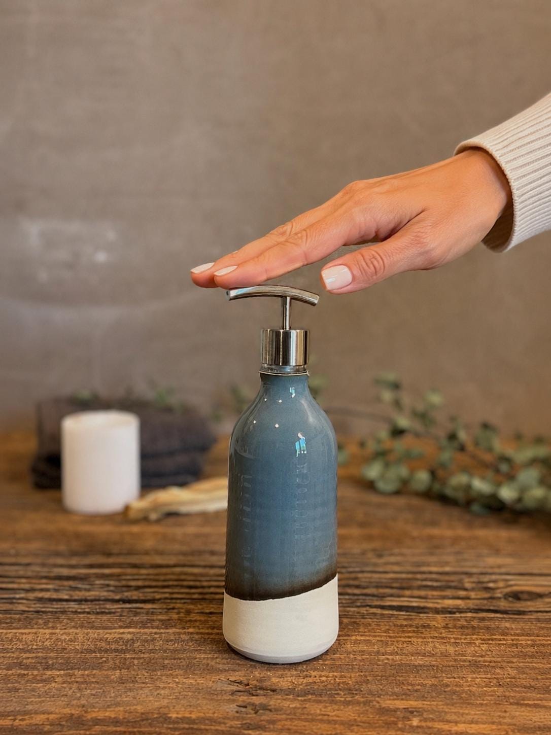 Handmade Ceramic Classic Soap Dispenser | Riverdrift Stoneware Soap Pump | Refillable Bathroom & Kitchen Pump | Modern Farmhouse Decor