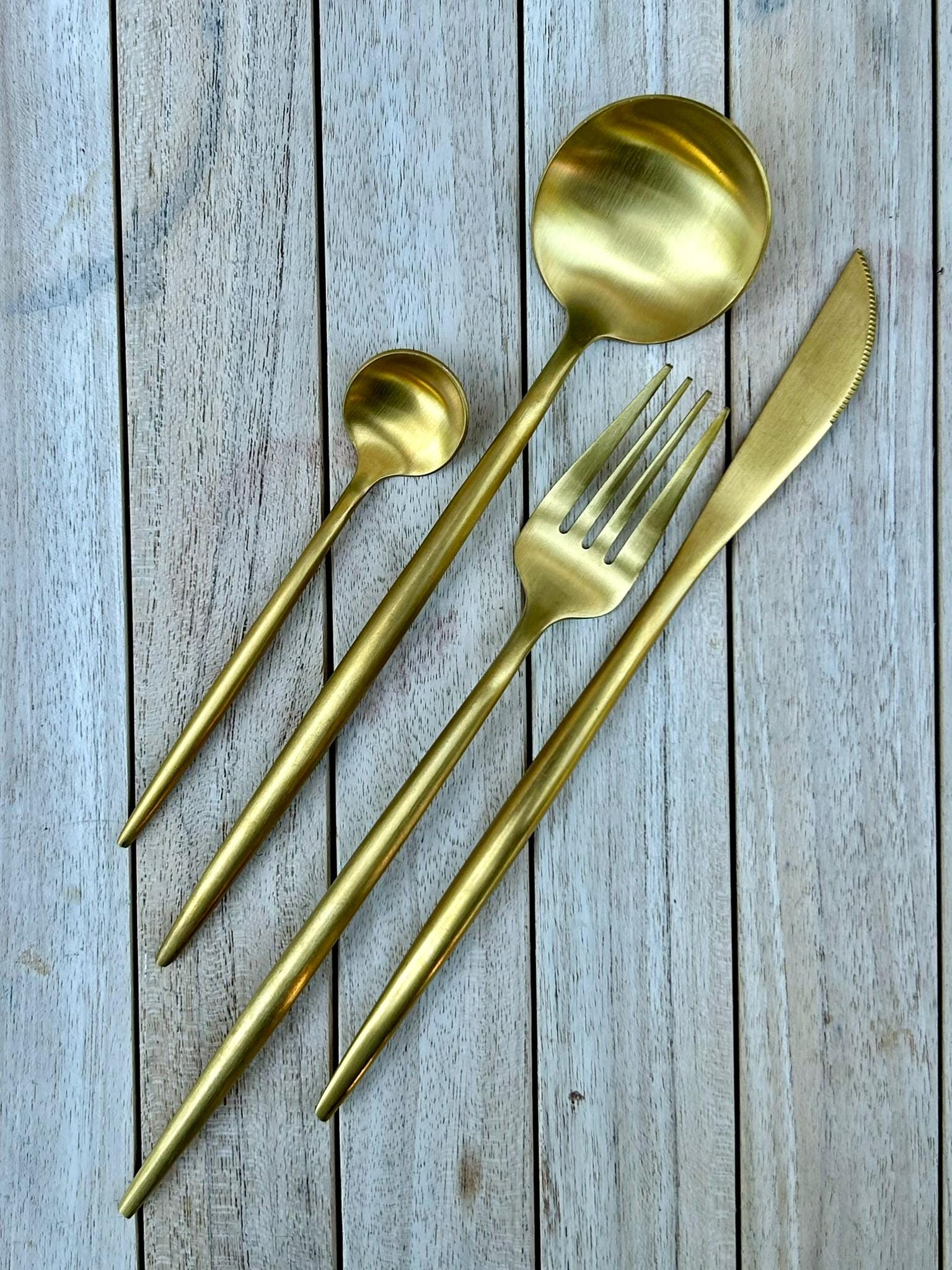 Modern Stainless Steel Flatware Set | Choice of Silver, Black, Gold or Copper | Contemporary Cutlery Set | Minimalist Modern Tableware