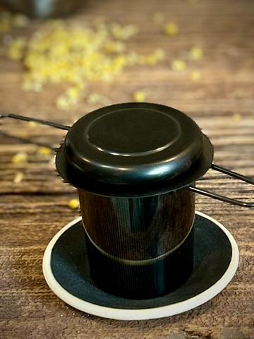 Loose Leaf Tea Infuser & Handmade Ceramic Drip Plate SET | Stainless Steel Steeper | Blackstone Stoneware Rest | Tea Brewing Accessories
