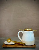 Handmade Loose Leaf Tea Gift Set | Ceramic Bell Mug with Lid, Stainless Steel Infuser, Tea Scoop & Acacia Tray | White Dove