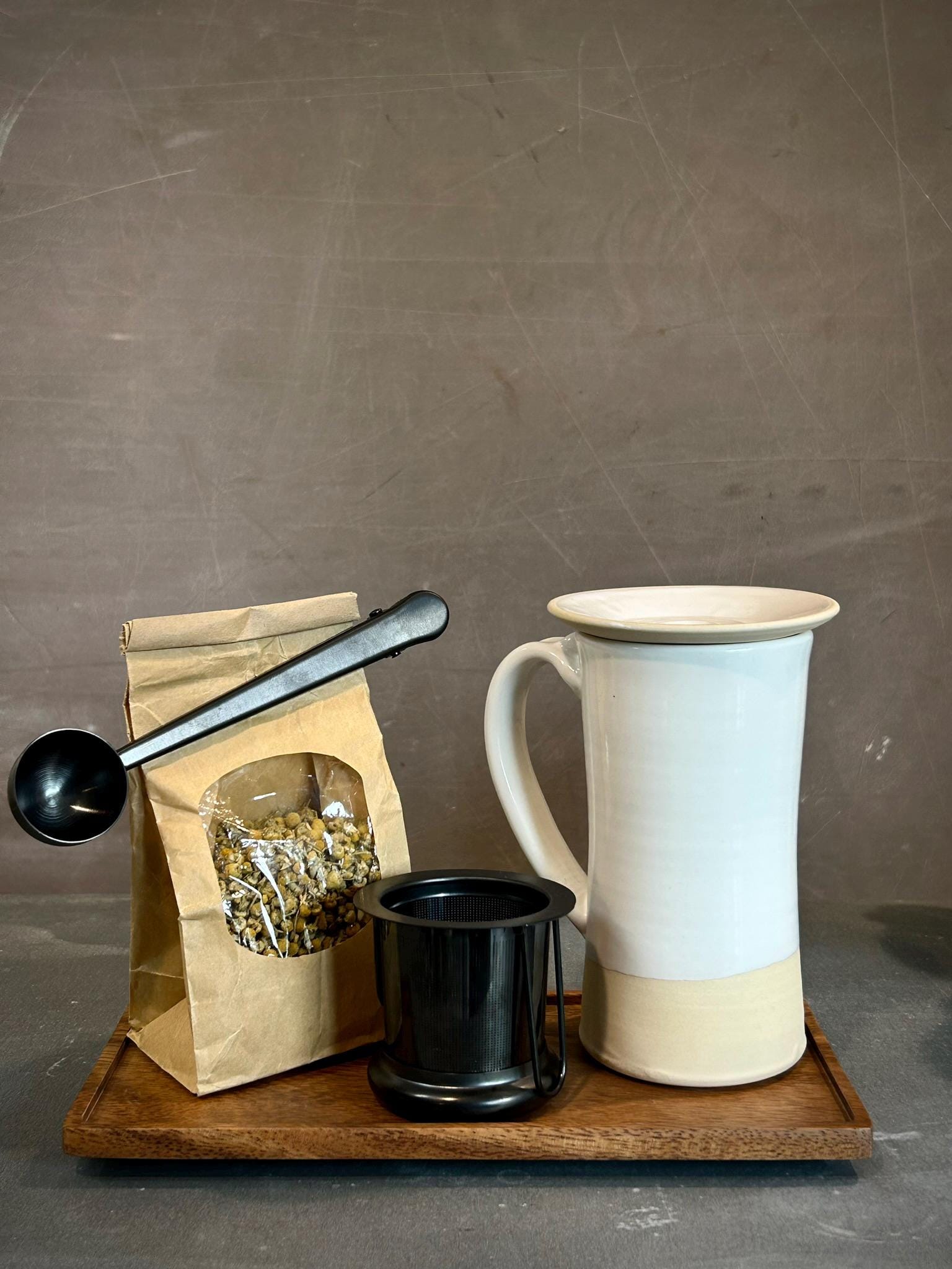 Handmade Loose Leaf Tea Gift Set | Ceramic Tall Mug with Lid, Stainless Steel Infuser, Tea Scoop & Acacia Tray | White Dove | Gift Basket