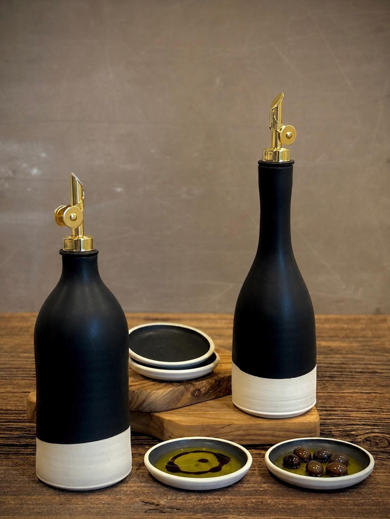 Handcrafted Ceramic Blackstone Olive Oil & Vinegar Bottle Set | Stoneware Cruet Set | Farmhouse Kitchen Decor | Modern Oil Dispenser