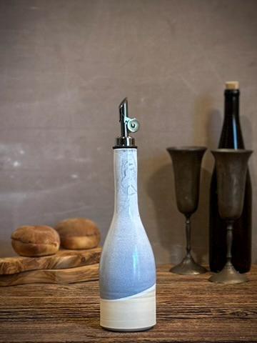 Handmade Ceramic Willow Olive Oil Dispenser | Linen Gray Stoneware Oil Pourer Bottle | Kitchen Counter Decor | Vinegar Cruet