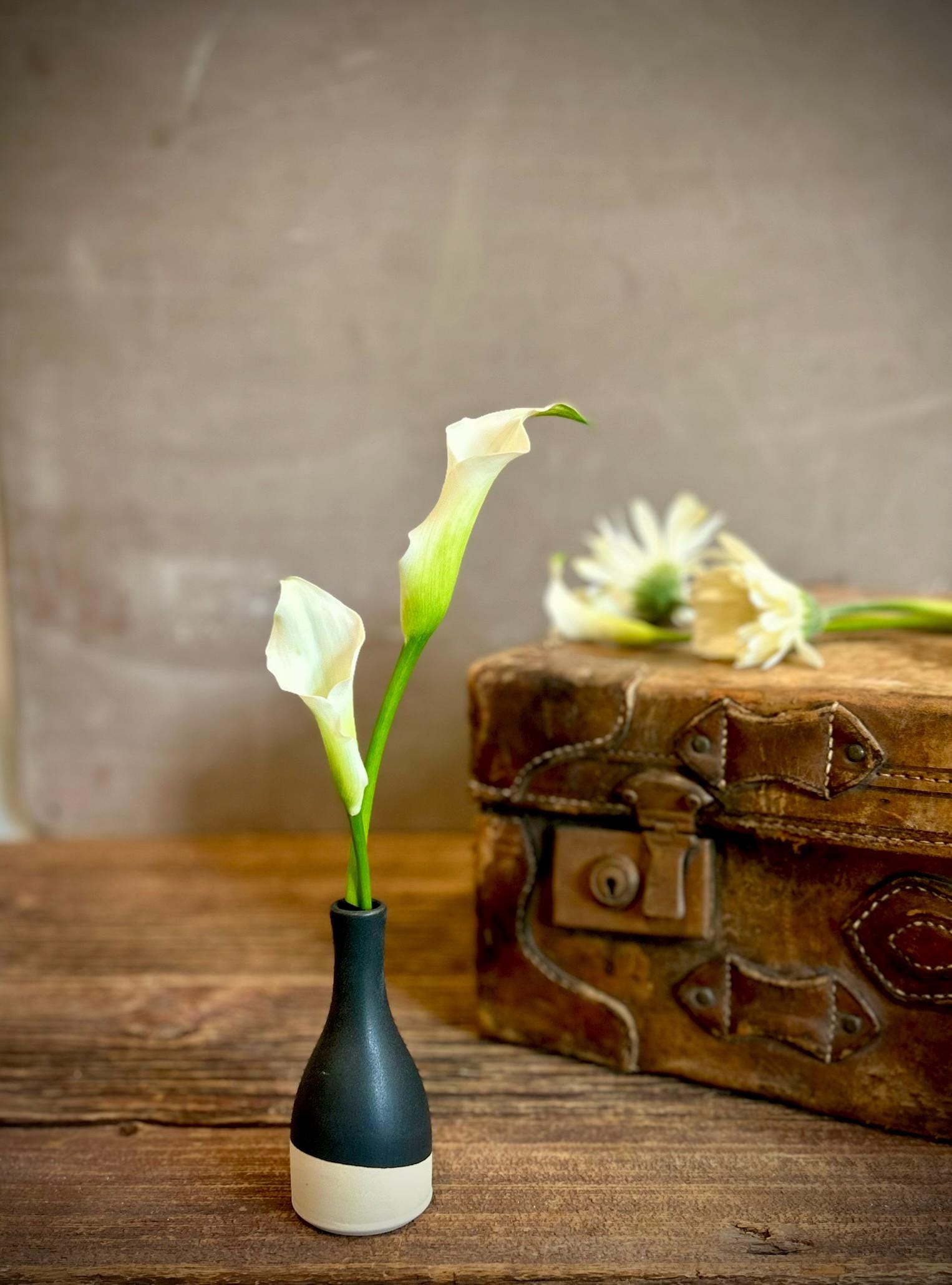 Blackstone Bud Vase | Handmade Ceramic | Wheel-Thrown Stoneware Flower Vase | 5" Mini Pottery Vase| Modern Farmhouse Decor