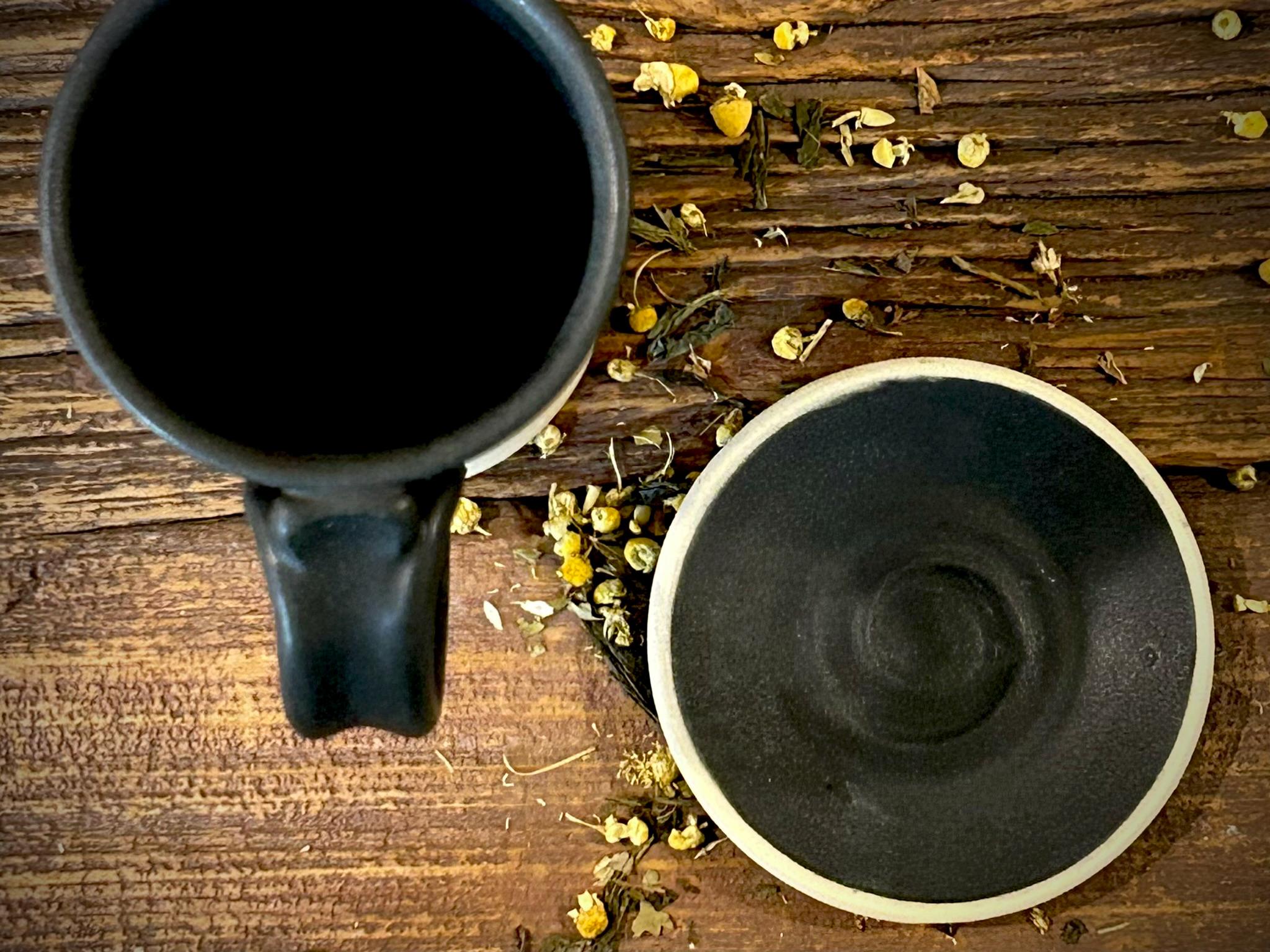 Handmade Stoneware Mug Warming Lid & Tea Strainer Drip Catch Plate | Blackstone Glaze |