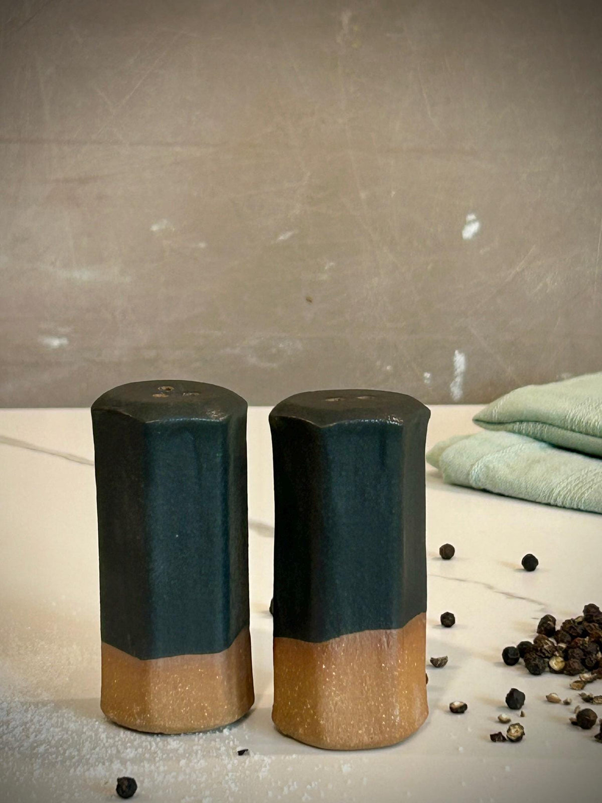 Stoneware pottery Salt and Pepper Shaker set Tourmaline Black Short Dune